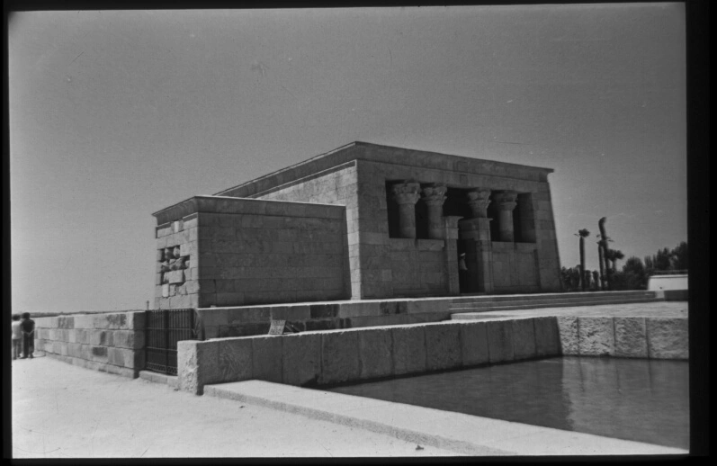 El Templo de Debod, entrada.